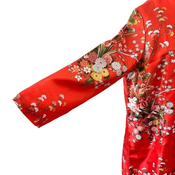 Vintage 1960s Red Floral Japanese Maxi Mandarin Collar House or Evening Coat L - Picture 6 of 11
